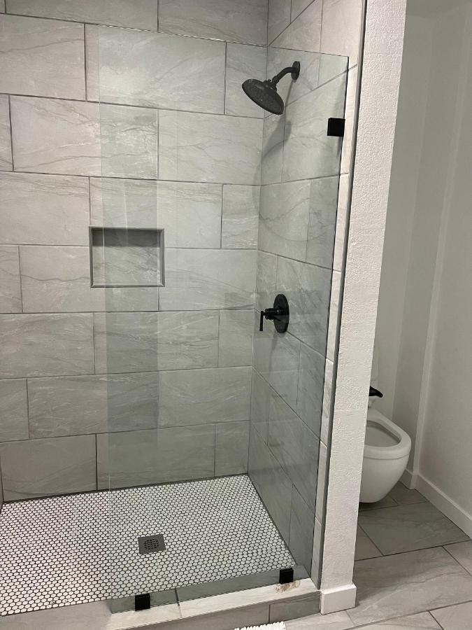 1102 French St Apartment Santa Ana Luaran gambar